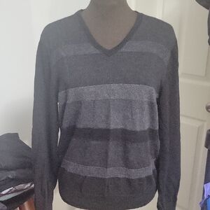 Medium Calvin Klein Extra Fine Merino Wool Sweater -Unisex
